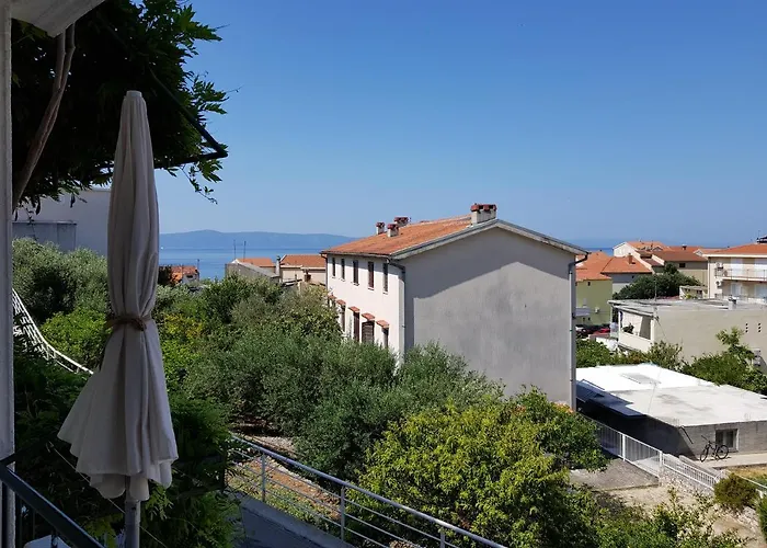 Sea View M