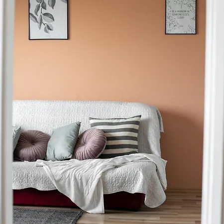 Sea View M *